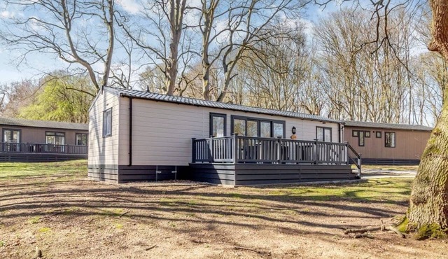 2 bedroom accommodation in Woolverstone, Ipswich
