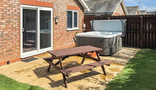 2 bedroom accommodation in Bridlington