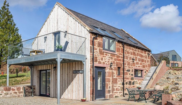 2 bedroom accommodation in Fettercairn