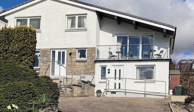 2 bedroom accommodation in Badabrie, Banavie, near Fort William