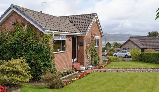 2 bedroom accommodation in Langbank, near Port Glasgow