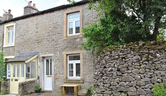 2 bedroom accommodation in Grassington
