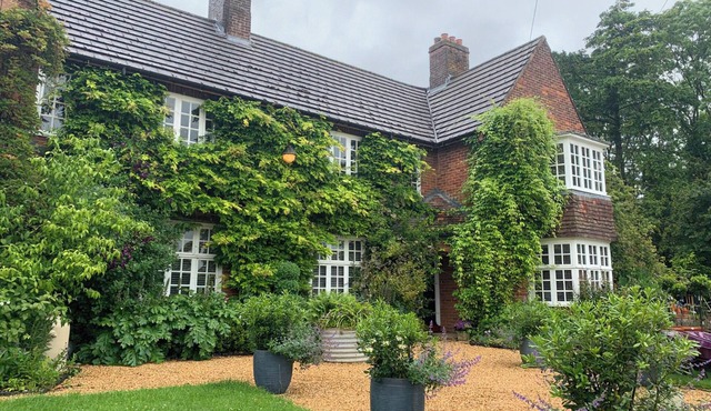 2 bedroom accommodation in Kidlington, near Woodstock