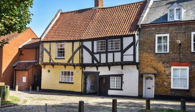 2 bedroom accommodation in Kings Lynn