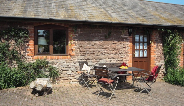 2 bedroom accommodation in Hentland, Ross-on-Wye