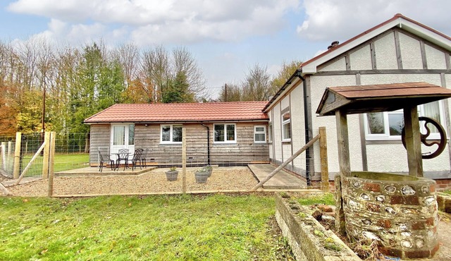 2 bedroom accommodation in Winchester