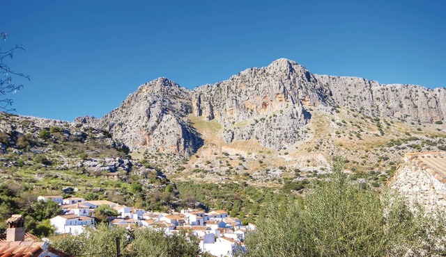 2 bedroom accommodation in Montejaque