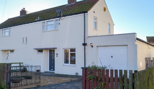 2 bedroom accommodation in Seahouses, near Alnwick