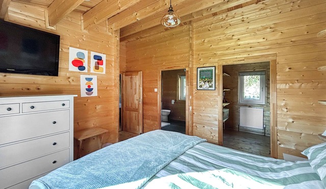 2 bedroom accommodation in Sevenoaks