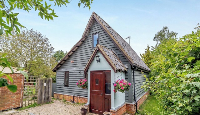 2 bedroom accommodation in Woodbridge