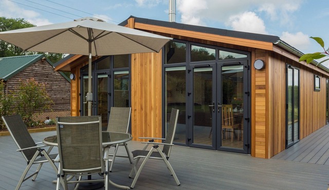 2 bedroom accommodation in Hassocks