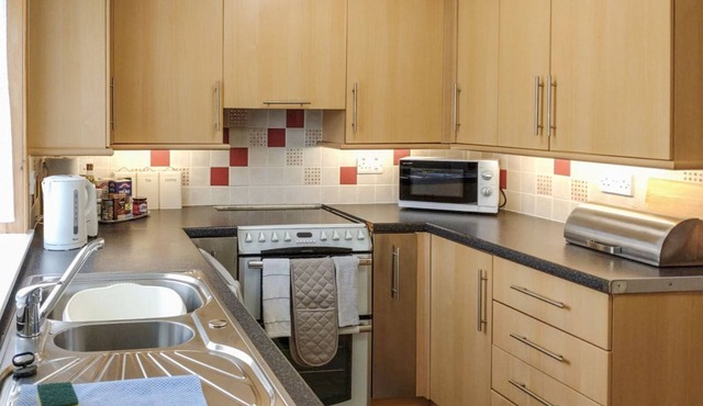 2 bedroom accommodation in Kildonan