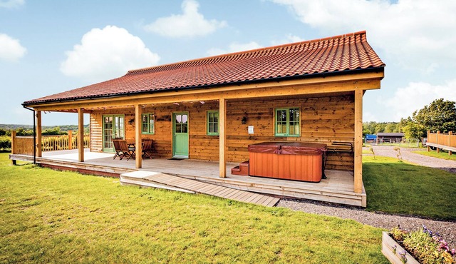2 bedroom accommodation in Palgrave, Diss