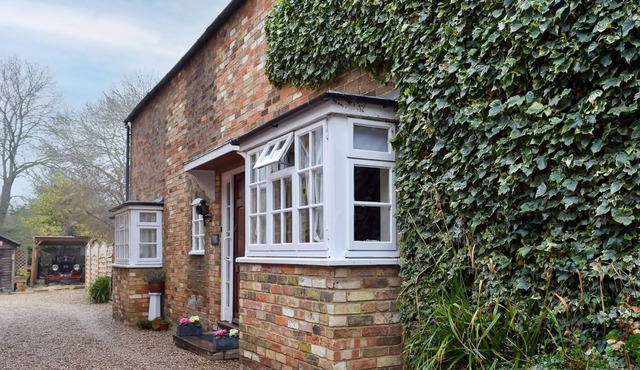 2 bedroom accommodation in Kimbolton, near Cambridge