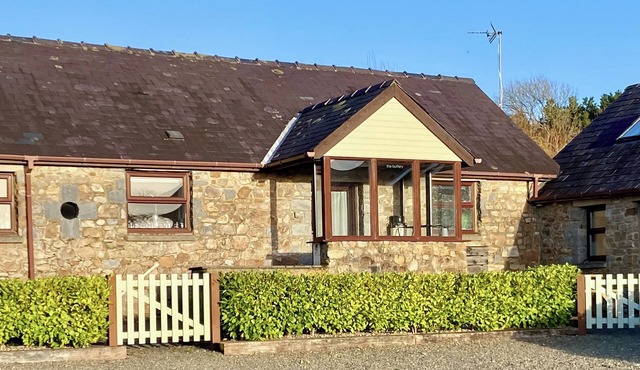 2 bedroom accommodation in Marros, near Amroth