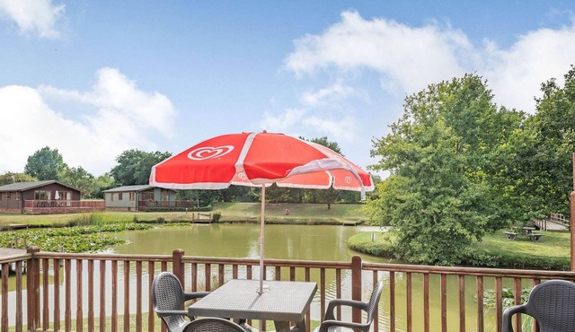 2 bedroom accommodation in Yaxham, Dereham