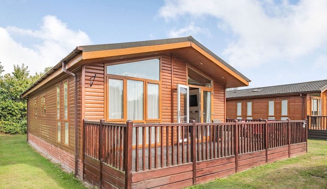 2 bedroom accommodation in Yaxham, Dereham