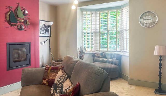 2 bedroom accommodation in Evesham