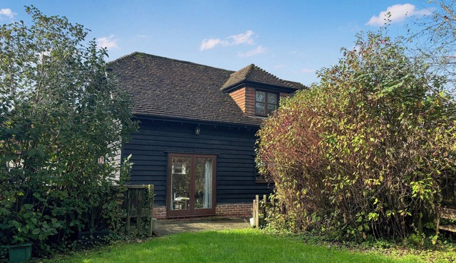 2 bedroom accommodation in Soberton, near Hampshire