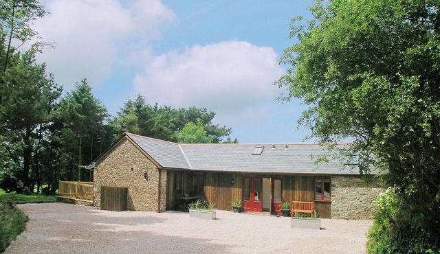 2 bedroom accommodation in Hartland
