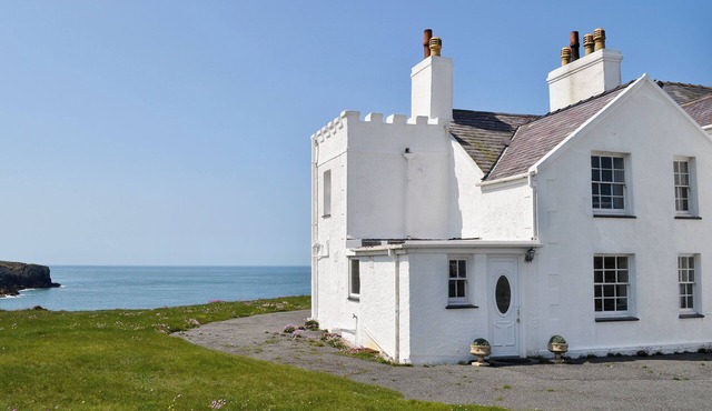 2 bedroom accommodation in Rhoscolyn, near Holyhead