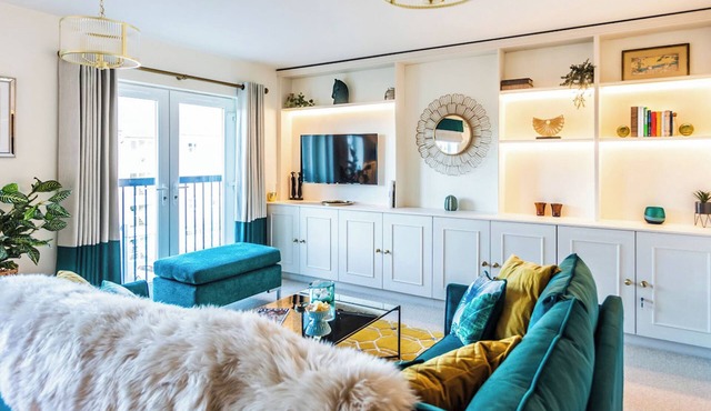 2 bedroom accommodation in Warwick