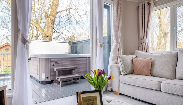 2 bedroom accommodation in Skirlaugh, Nr Hull