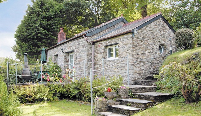 2 bedroom accommodation in Polbrock, Washaway