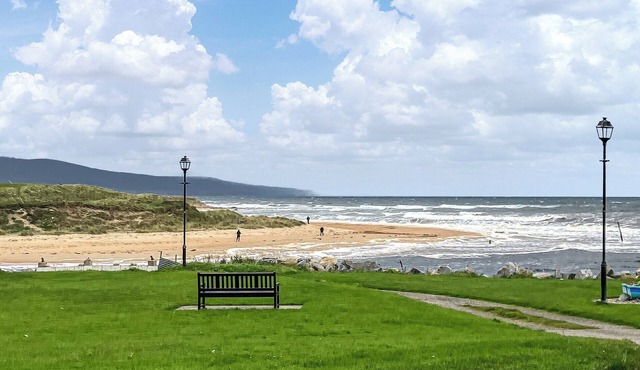 2 bedroom accommodation in Brora