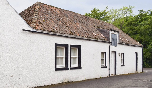 2 bedroom accommodation in Muckhart, near Gleneagles