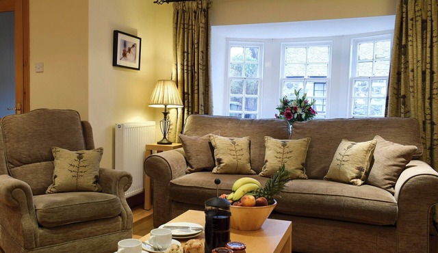 2 bedroom accommodation in Muckhart, near Gleneagles