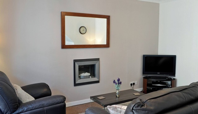 2 bedroom accommodation in Moffat