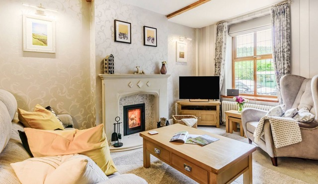 2 bedroom accommodation in Sabden