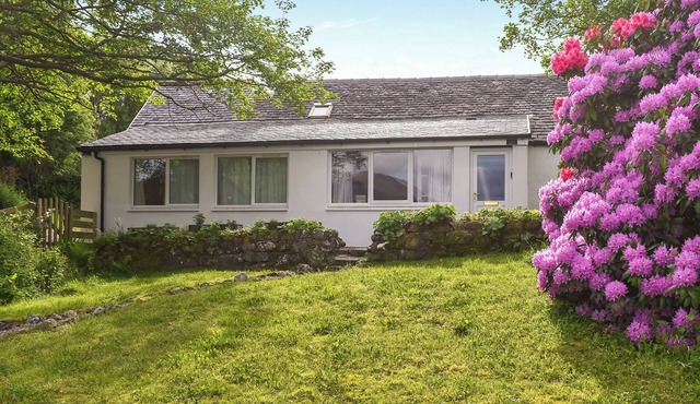 2 bedroom accommodation in Torrin