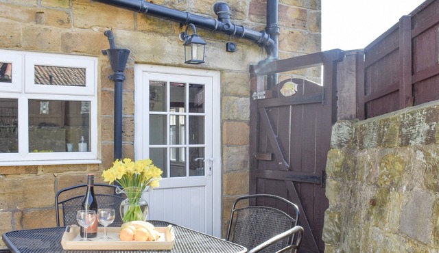 2 bedroom accommodation in Fylingthorpe, near Robin Hood’s Bay