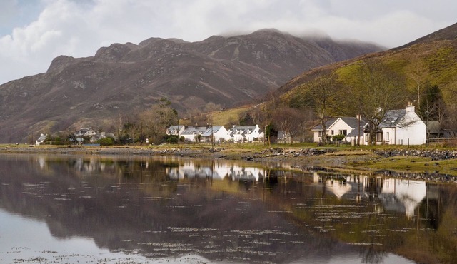 2 bedroom accommodation in Dornie, near Kyle