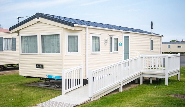 2 bedroom accommodation in Rhyl