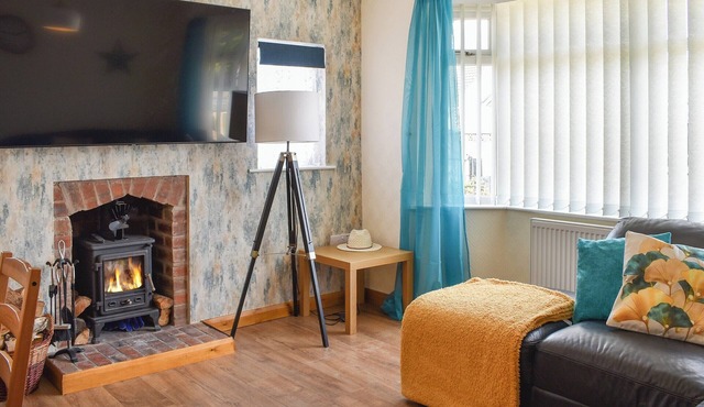 2 bedroom accommodation in Kinmel Bay, near Rhyl