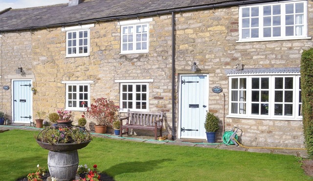 2 bedroom accommodation in Sinnington, near Pickering