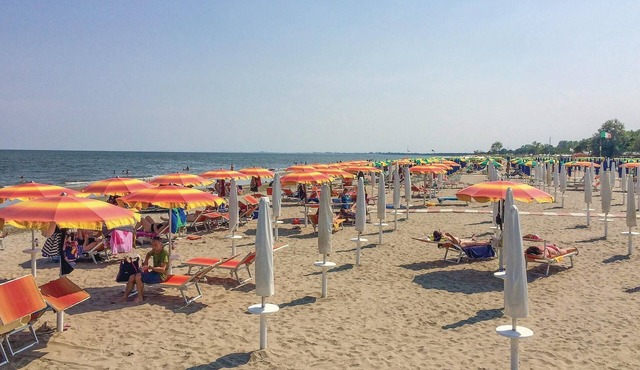 2 bedroom accommodation in Rimini