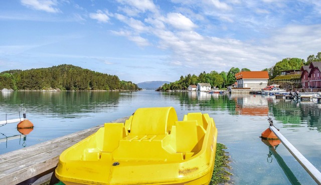2 bedroom accommodation in Valevåg