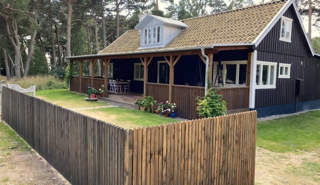 2 bedroom accommodation in Borrby