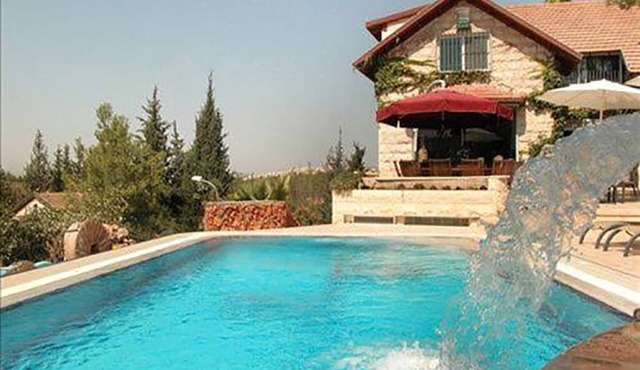 2 bedroom apartment , capacity 3 children + 3 adults