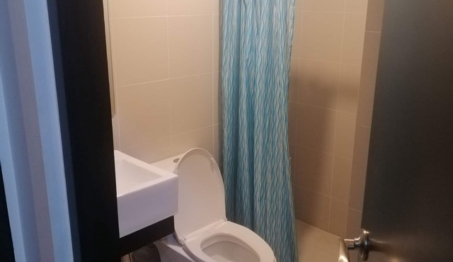 2 Bedroom Apartment!