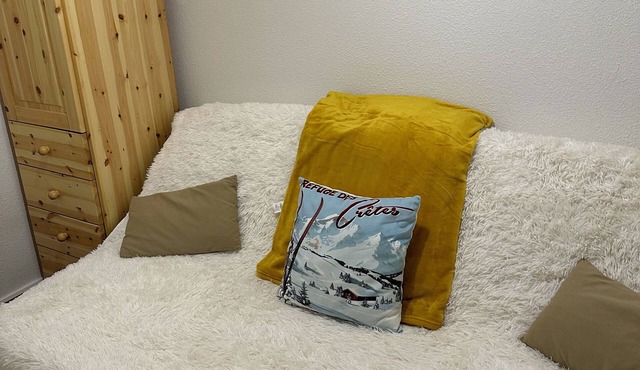 2 bedroom appt 20 mins from Morzine and rest of Portes du Soleil