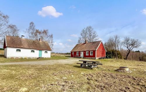2 Bedroom Awesome Home In Sjöbo