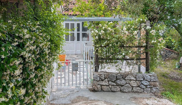 2 bedroom beautiful apartment in Scario