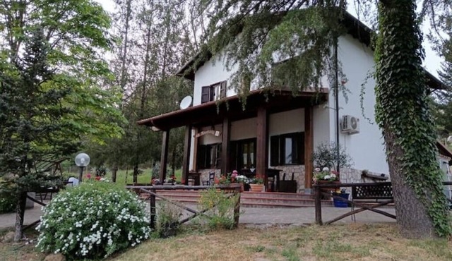 2 Bedroom Bed & breakfast in Gerano