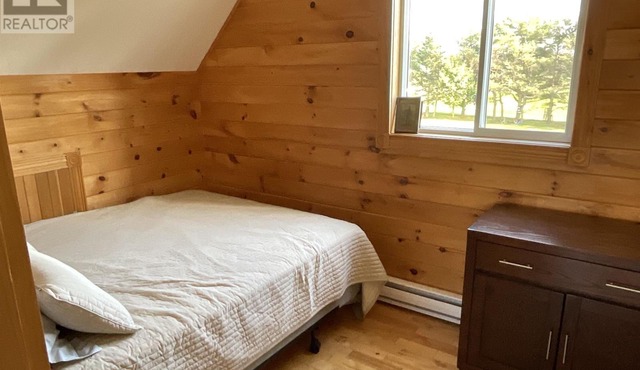 2 Bedroom Cottage
