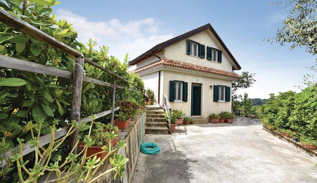 2 bedroom cozy home in Castellabate SA